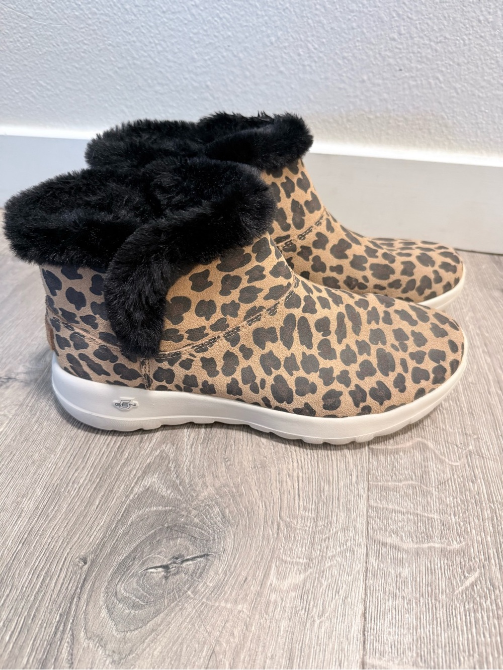 Skechers Leopard Print Faux Fur Lined Slip-On Booties